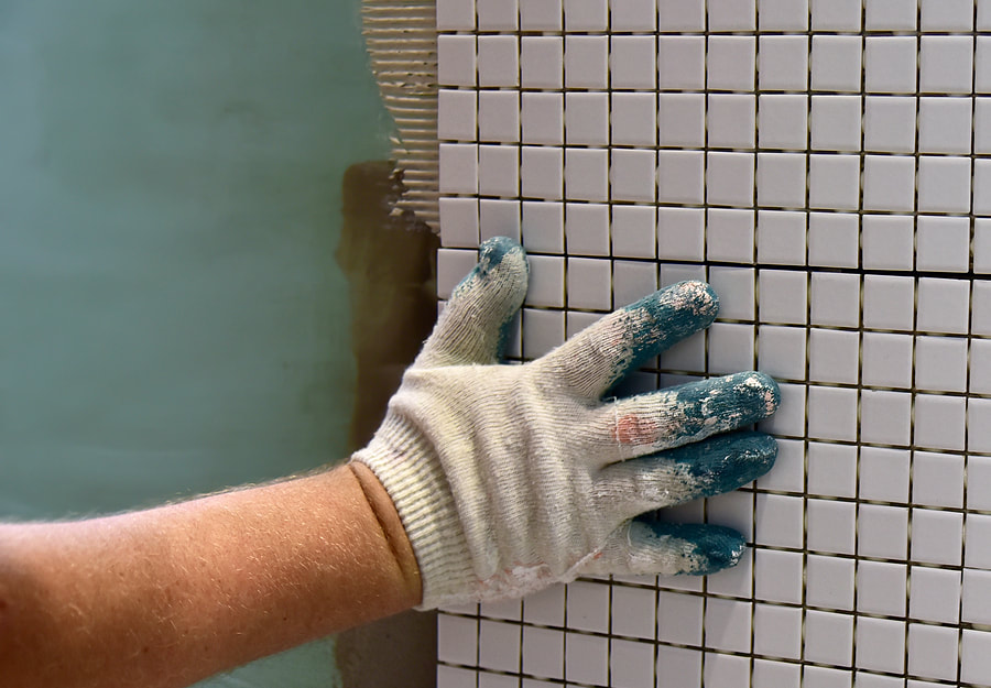 installing a tile backsplash